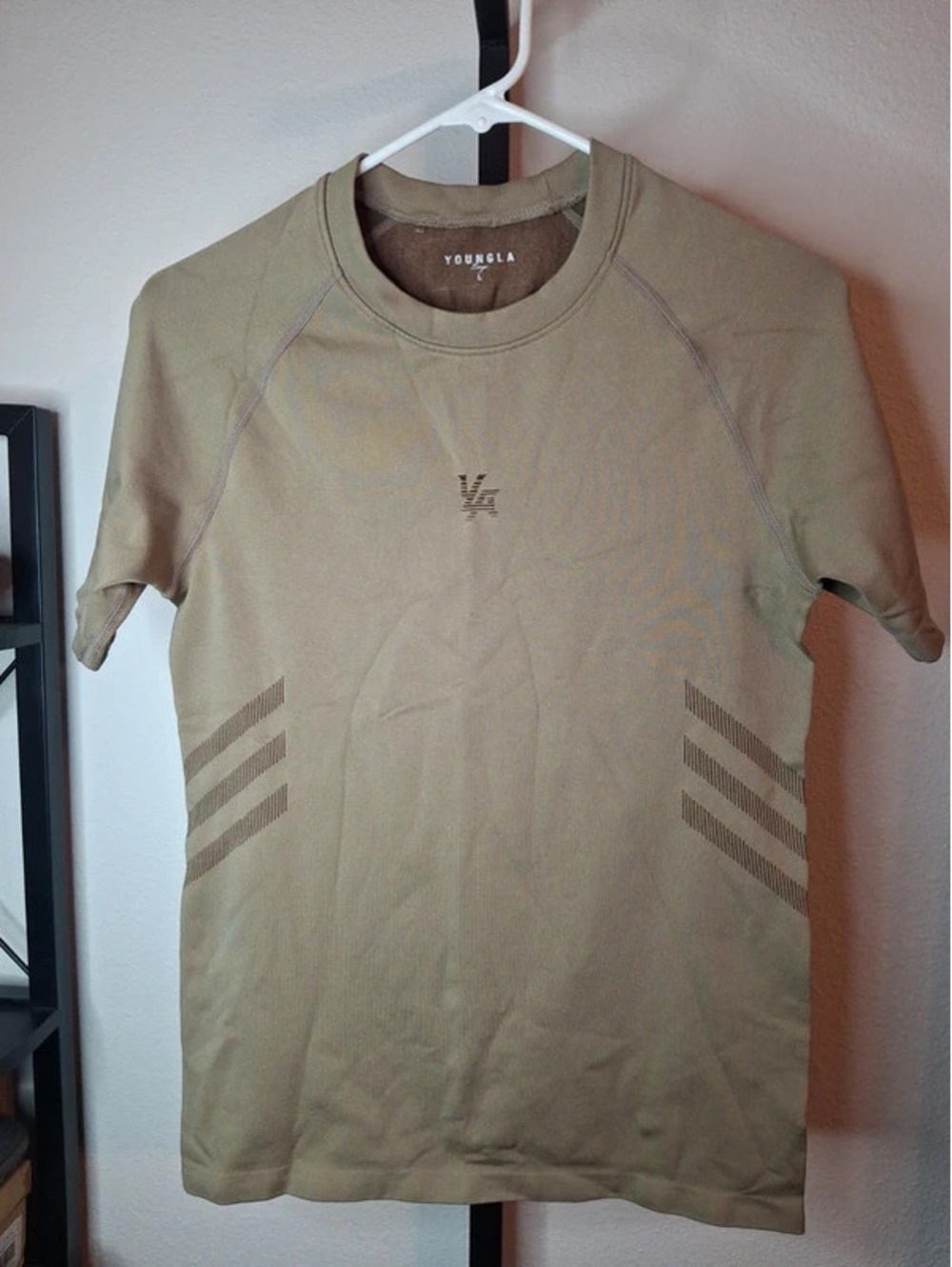 YoungLA Mens Olive Green Compression T-shirt size L
